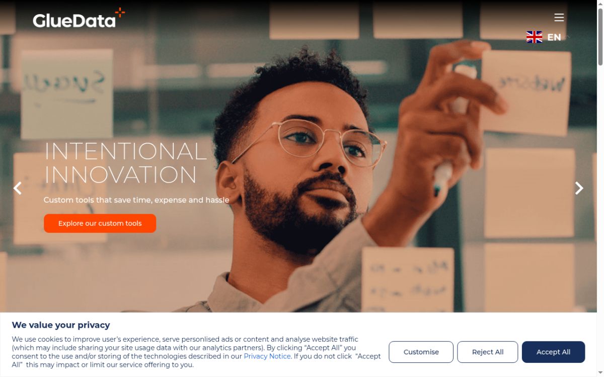 GlueData website screenshot